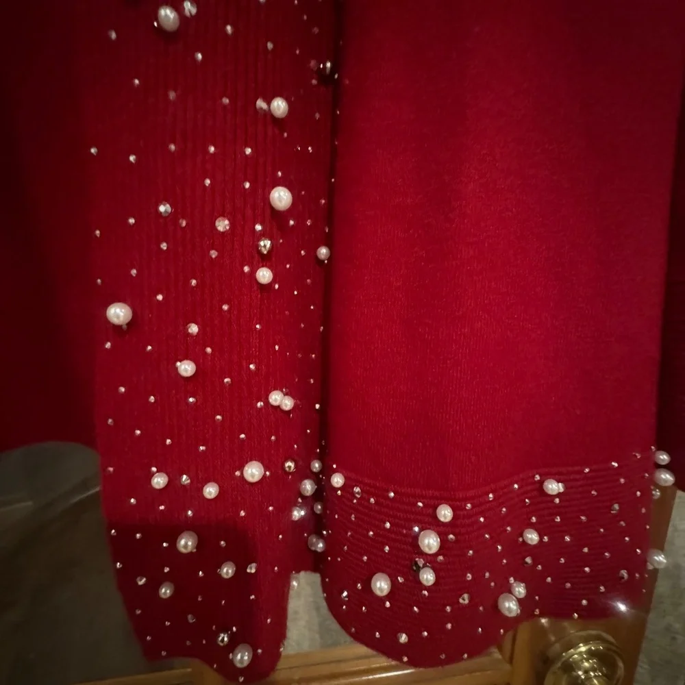 Nu Look Red Cardigan Sweater w/pearls & Crystals around trim sz xl - Picture 5 of 5